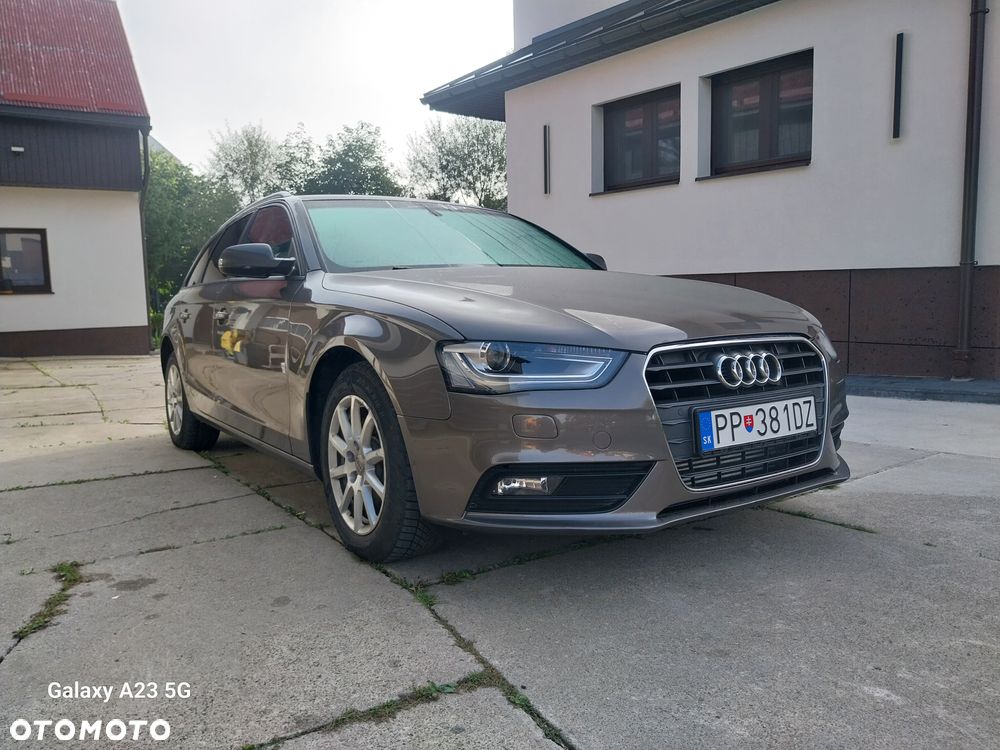 Audi A4 Avant - 1