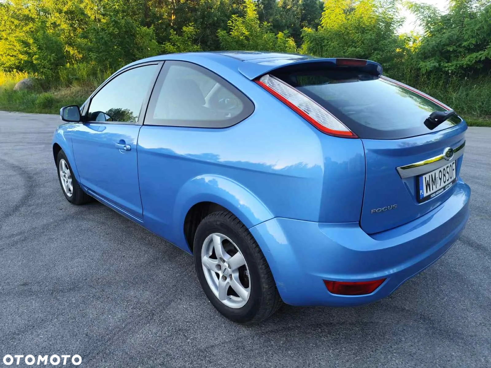 Ford Focus 1.6 Ambiente - 2