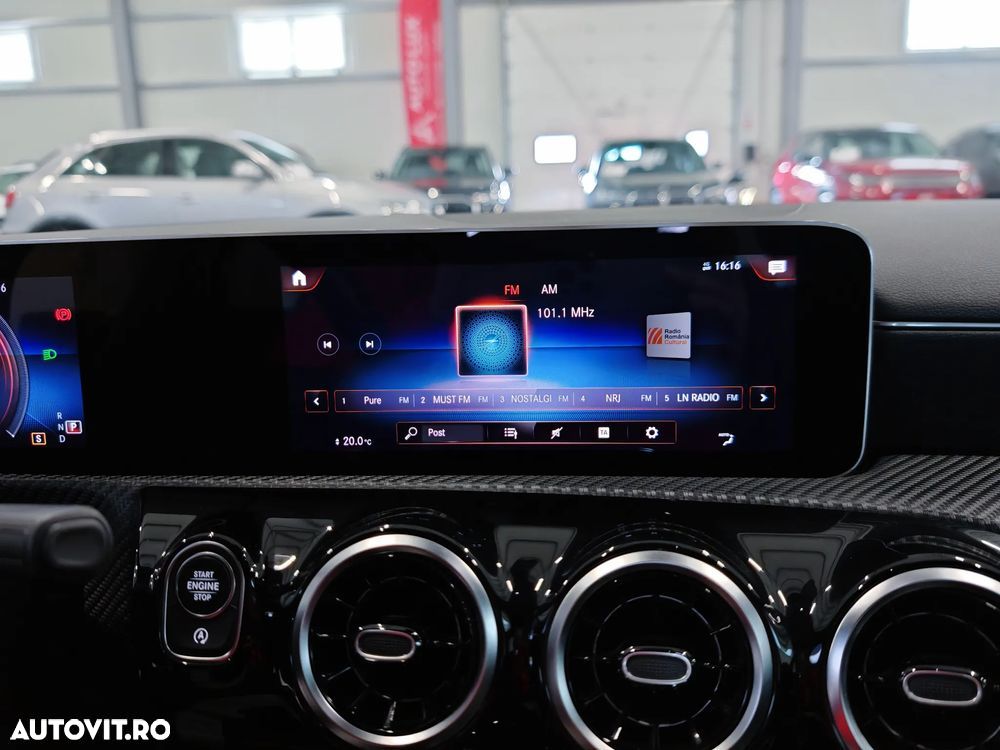 Mercedes-Benz A 180 d Sedan Aut. - 12