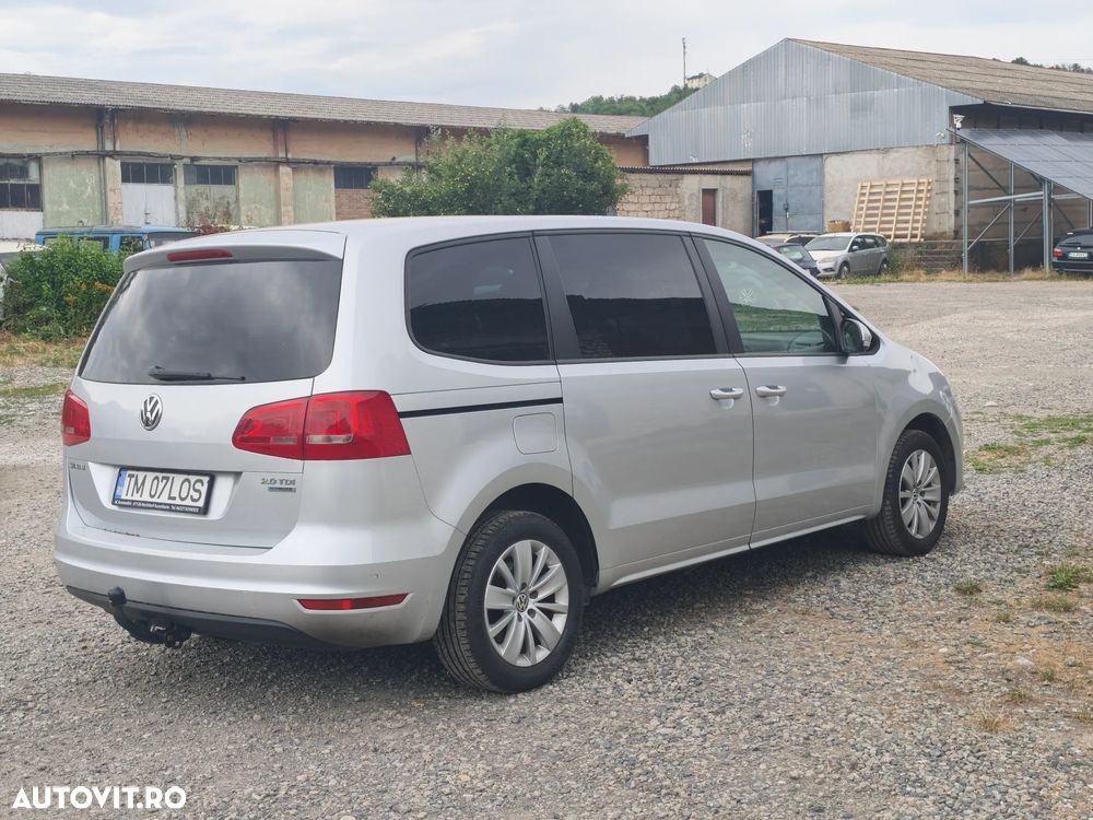 Volkswagen Sharan 2.0 TDI DPF BlueMotion Technology Comfortline - 4