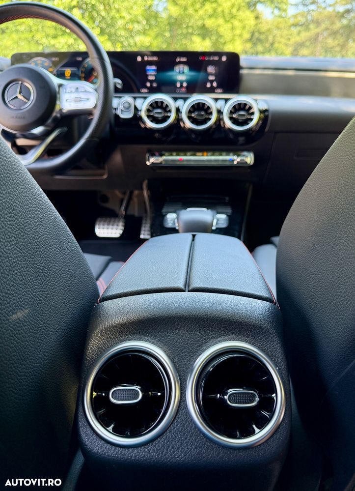 Mercedes-Benz CLA 250 e 8G-DCT AMG Line - 20