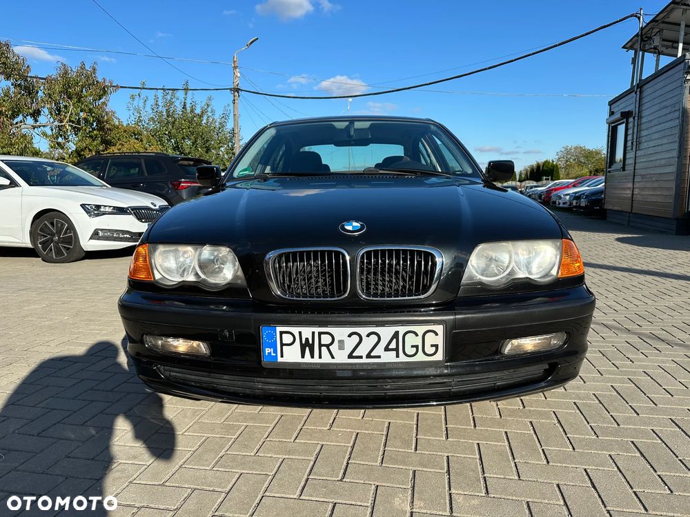 BMW Seria 3 - 34