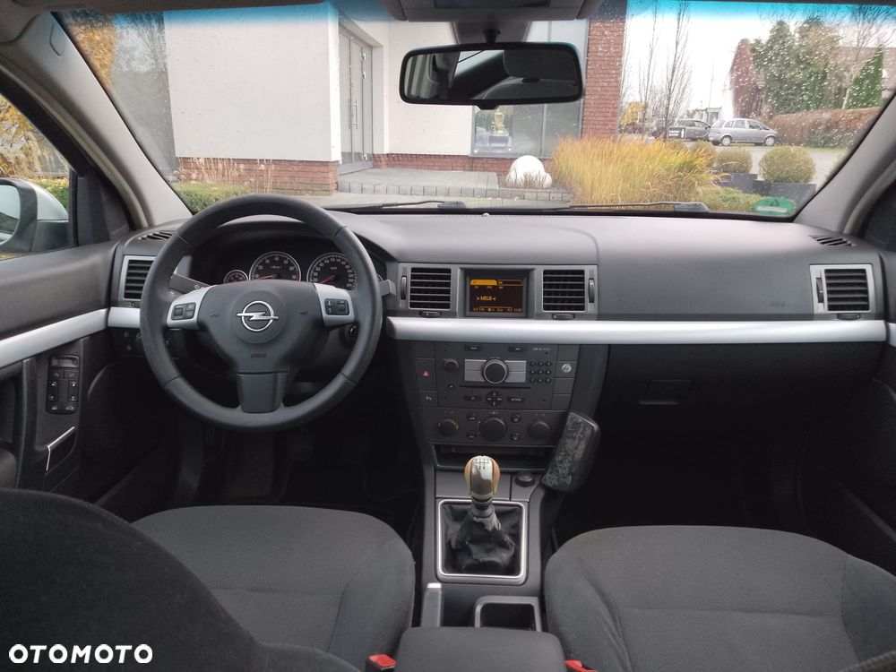 Opel Vectra 1.8 GTS - 11