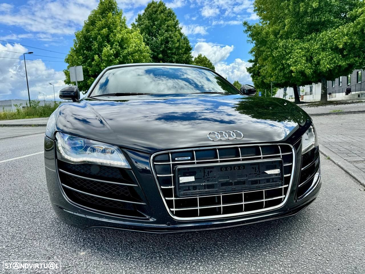 Audi R8 Spyder 5.2 FSi V10 quattro R tronic - 22