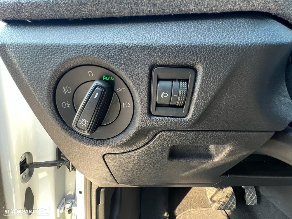 Skoda Kamiq 1.0 TSI DSG - 13