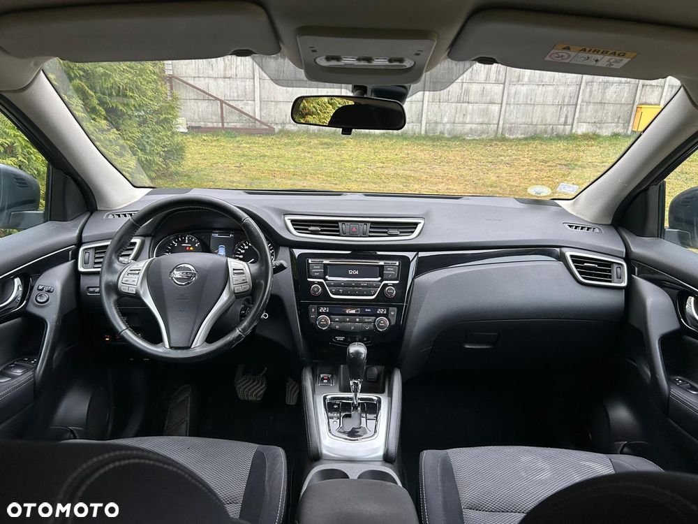 Nissan Qashqai 1.6 DCi Xtronic ACENTA - 18