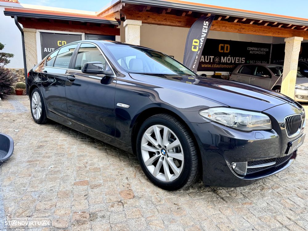 BMW 520 d Exclusive Auto 123g - 4