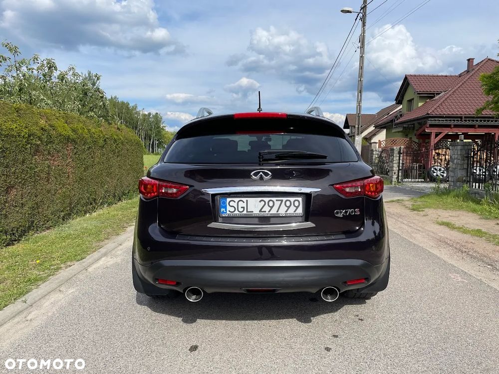 Infiniti QX70 3.0d S Premium - 6