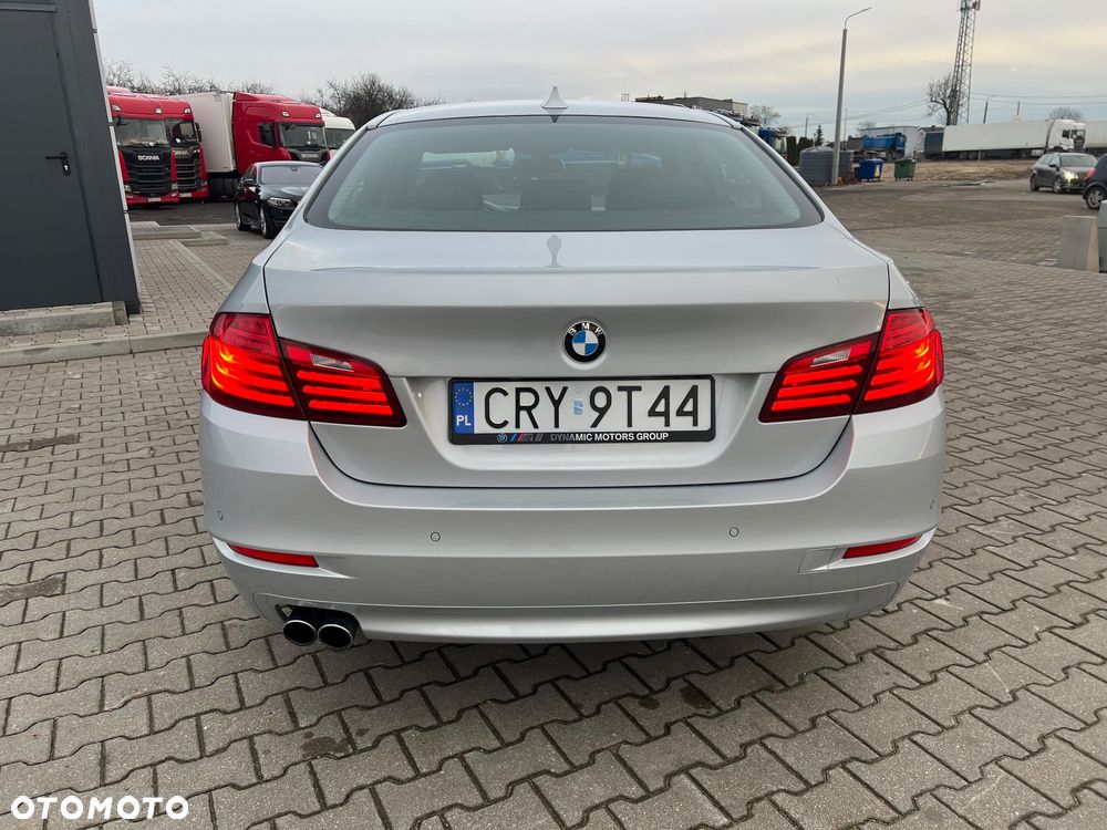 BMW Seria 5 520d - 8