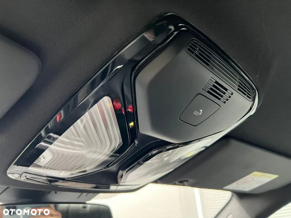 BMW M4 Competition M xDrive sport - 28