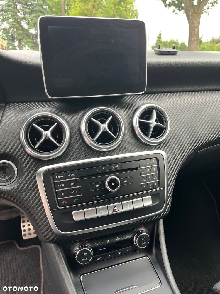 Mercedes-Benz Klasa A 160 7G-DCT AMG Line - 14