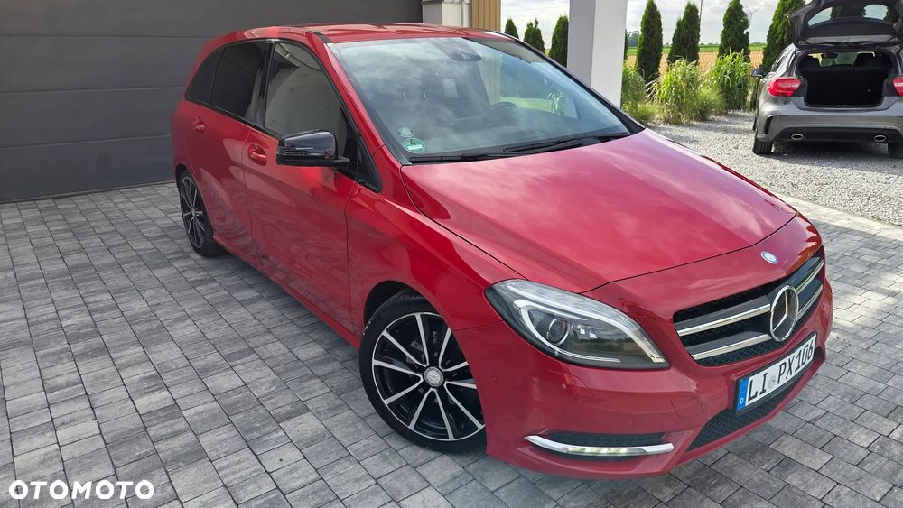 Mercedes-Benz Klasa B 200 (BlueEFFICIENCY) - 12