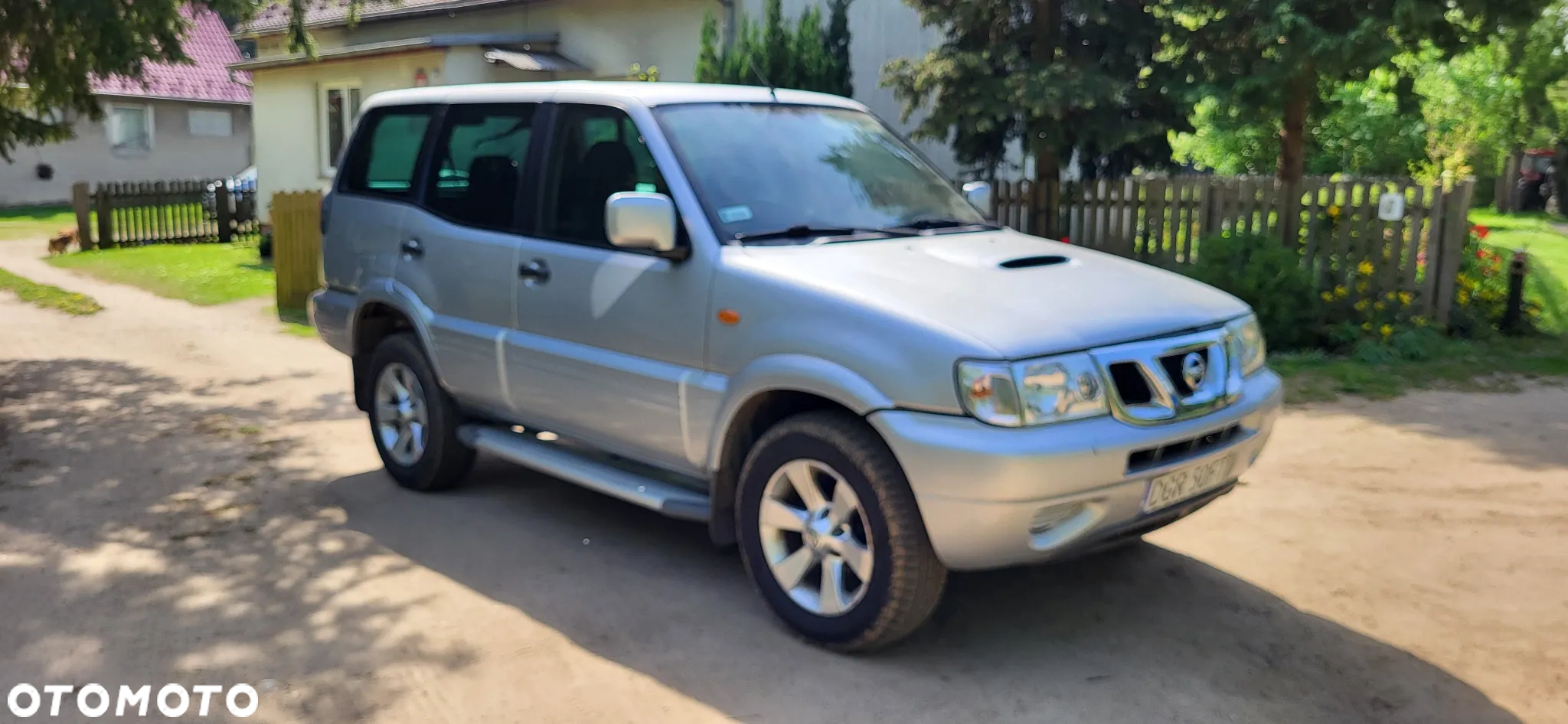 Nissan Terrano - 3