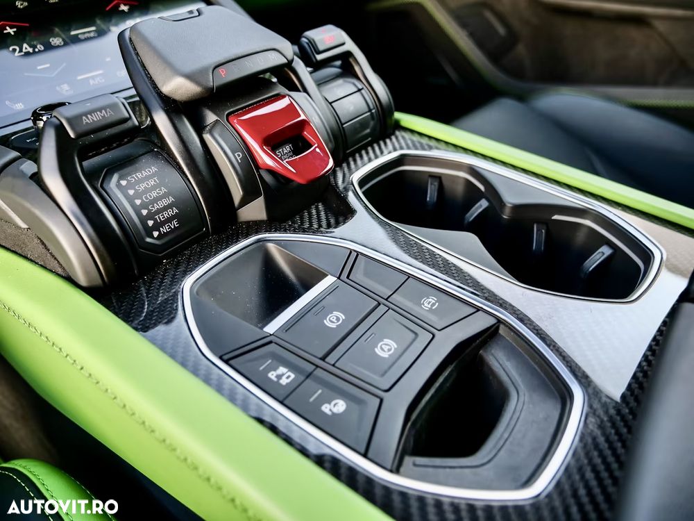 Lamborghini URUS - 20