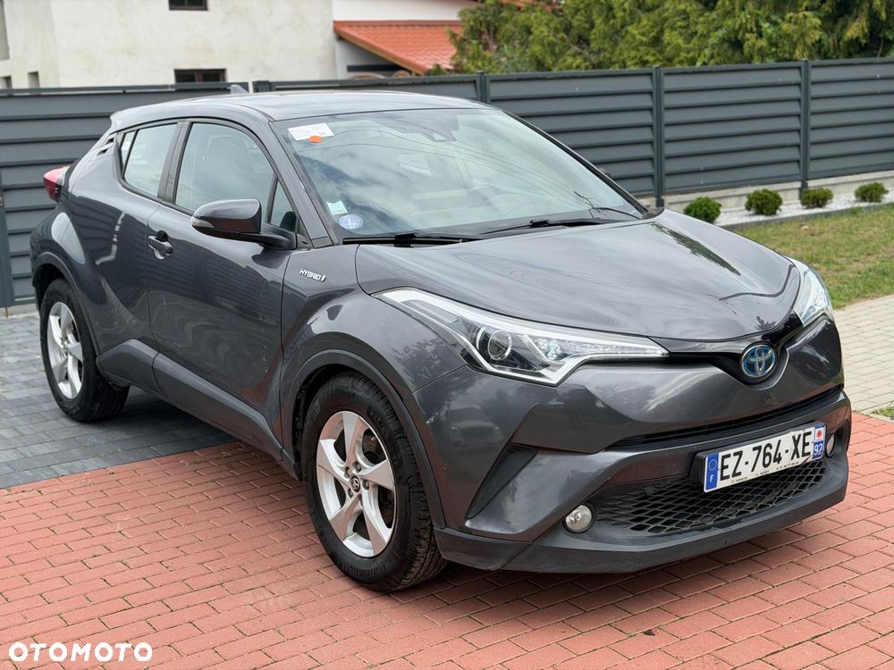 Toyota C-HR Business-Edition - 3