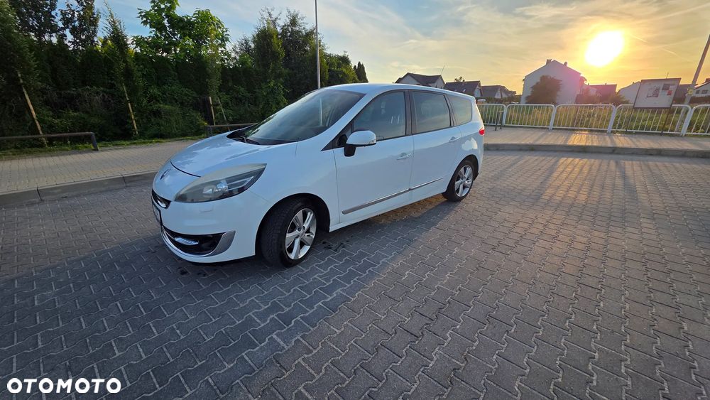 Renault Scenic 1.5dCi TomTom Edition - 1