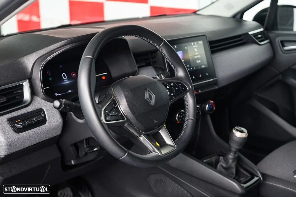 Renault Clio 1.0 TCe Evolution - 24