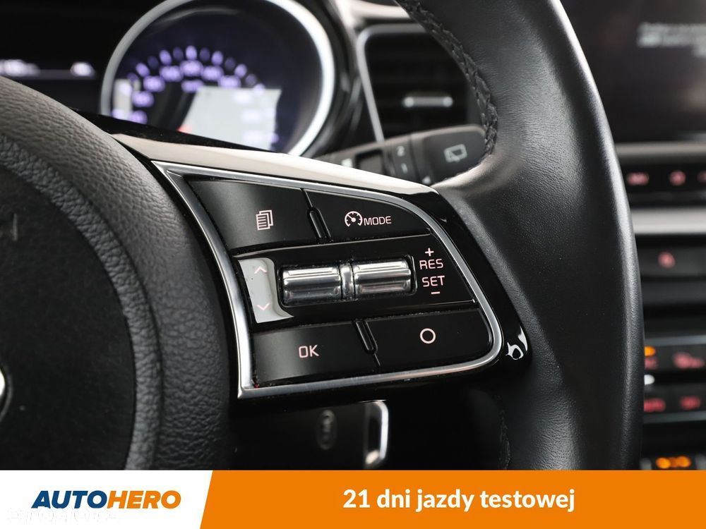 Kia XCeed 1.4 T-GDI L - 29