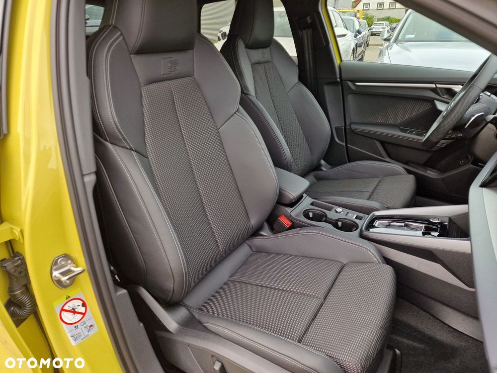 Audi A3 Sportback - 15