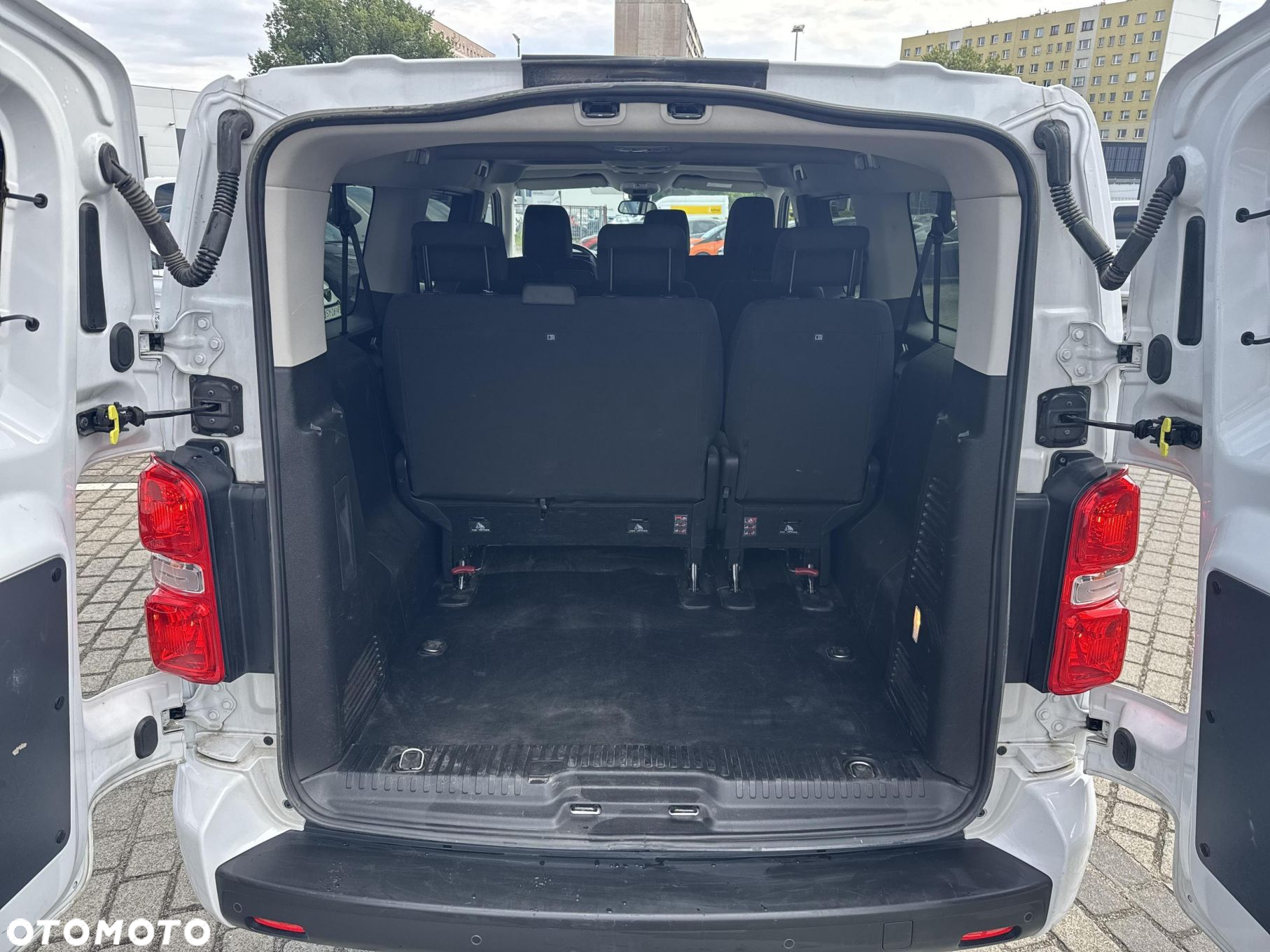 Toyota Proace Verso 2.0 D4-D Long Business - 26
