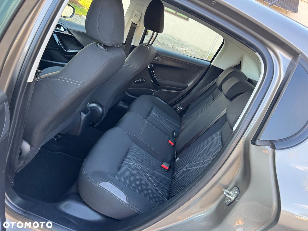 Peugeot 208 PureTech 82 Start & Stop Active - 18