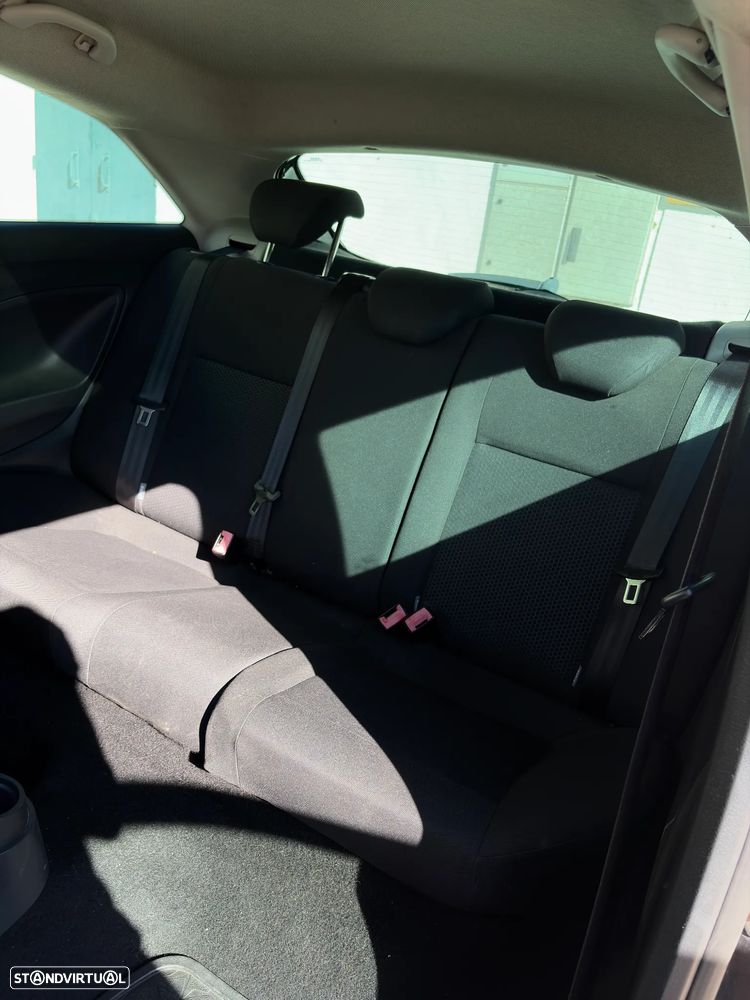 SEAT Ibiza 1.6 TDI FR - 10
