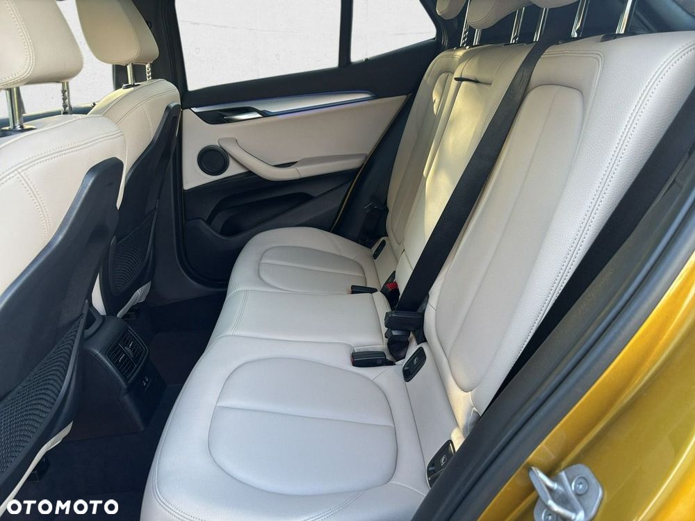 BMW X2 - 10
