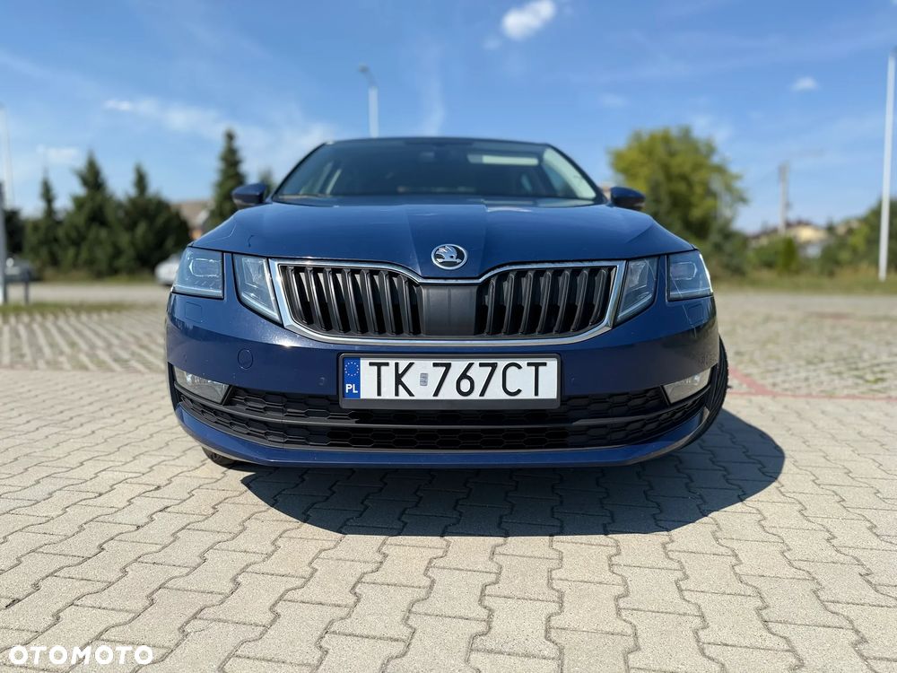 Skoda Octavia 1.6 TDI SCR Ambition DSG - 2