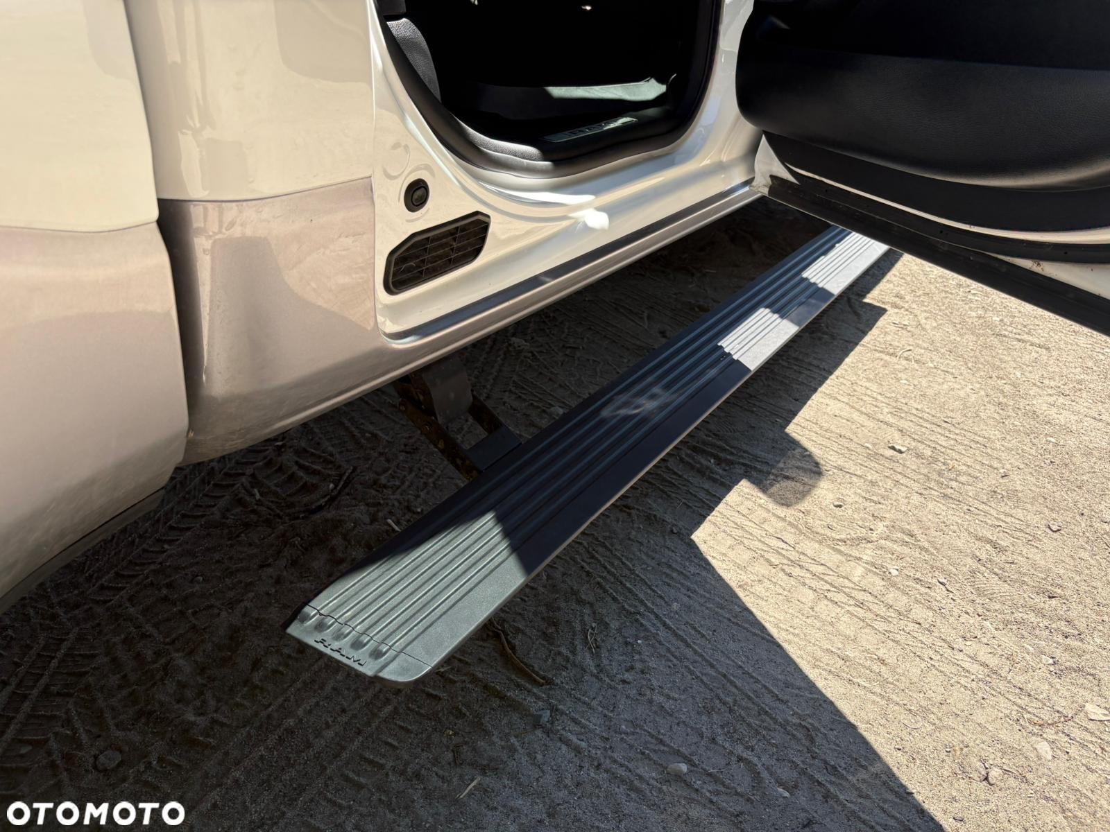 Dodge RAM 1500 5.7 4x4 - 15