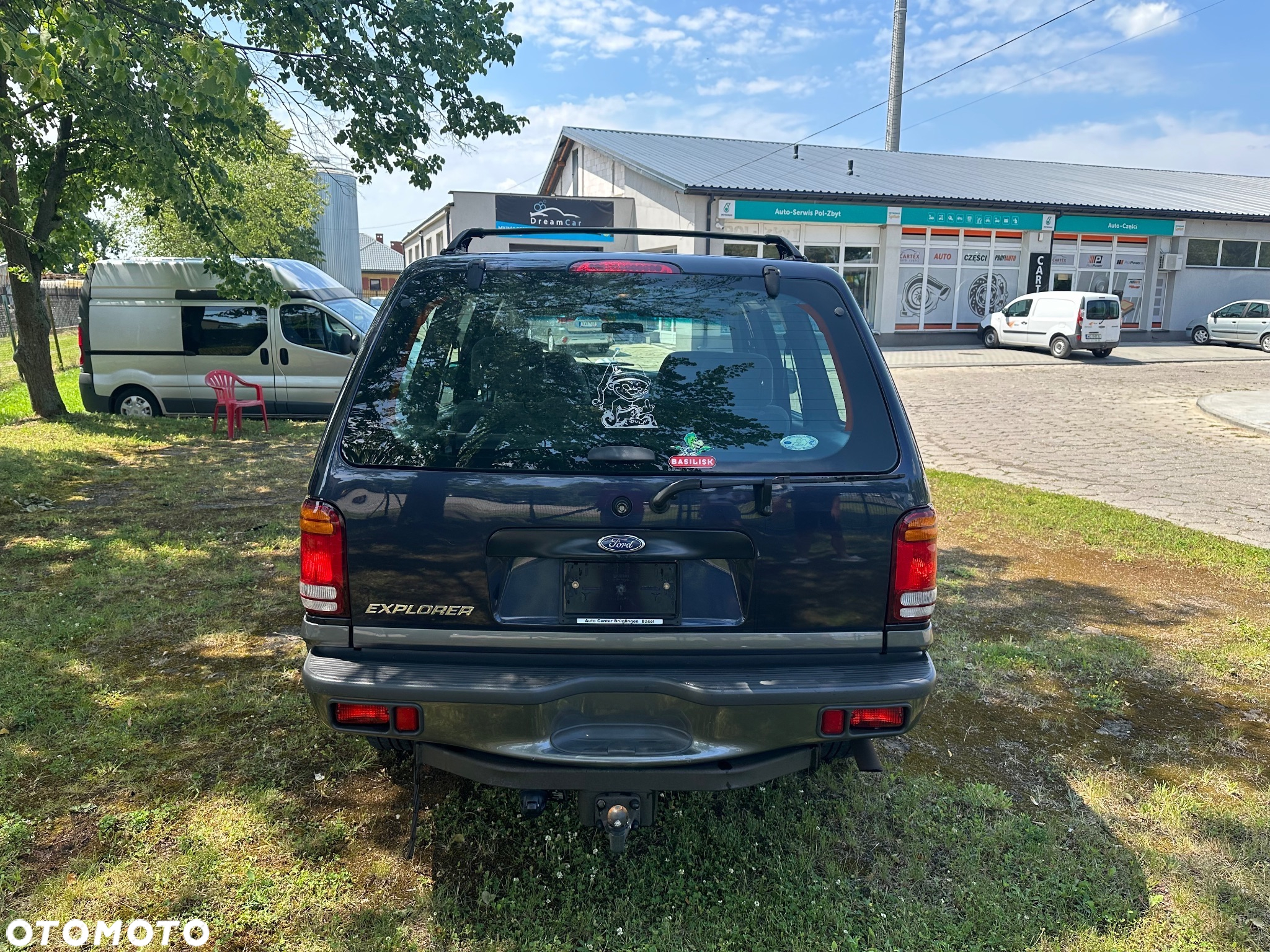 Ford Explorer 4.0 - 5