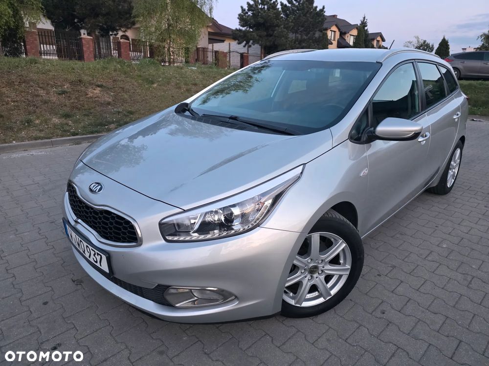 Kia Ceed - 19