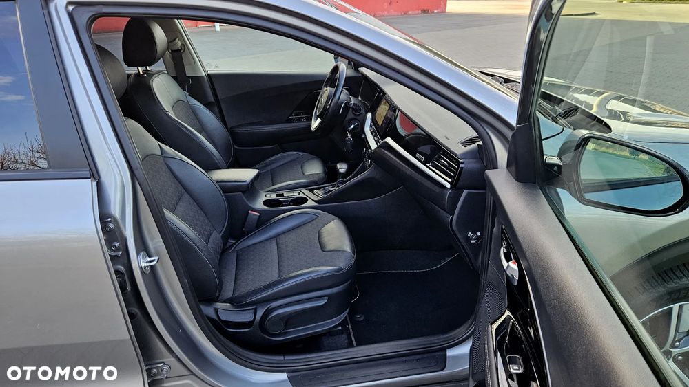 Kia Niro 1.6 GDI 2WD Edition 7 - 37