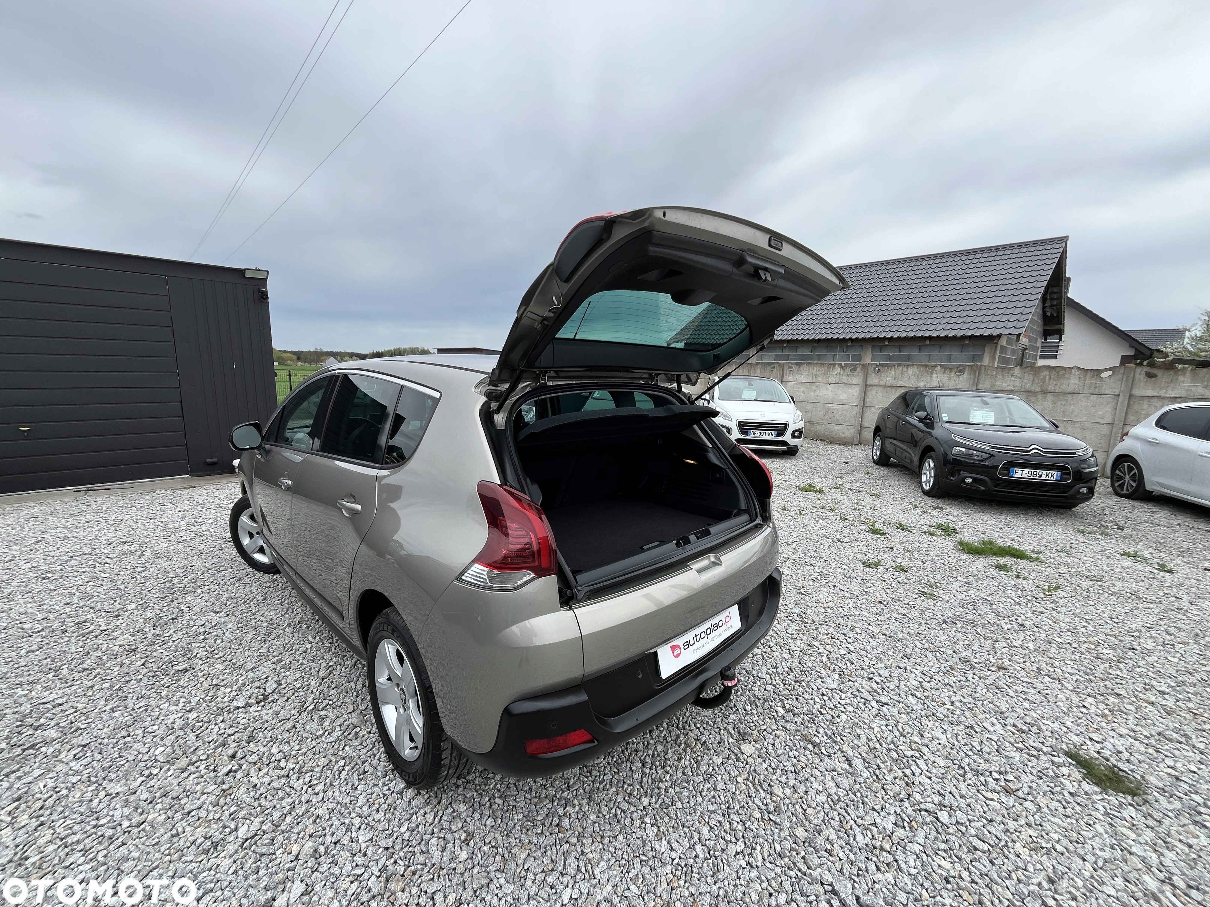 Peugeot 3008 1.6 BlueHDi Active S&S EAT6 - 24