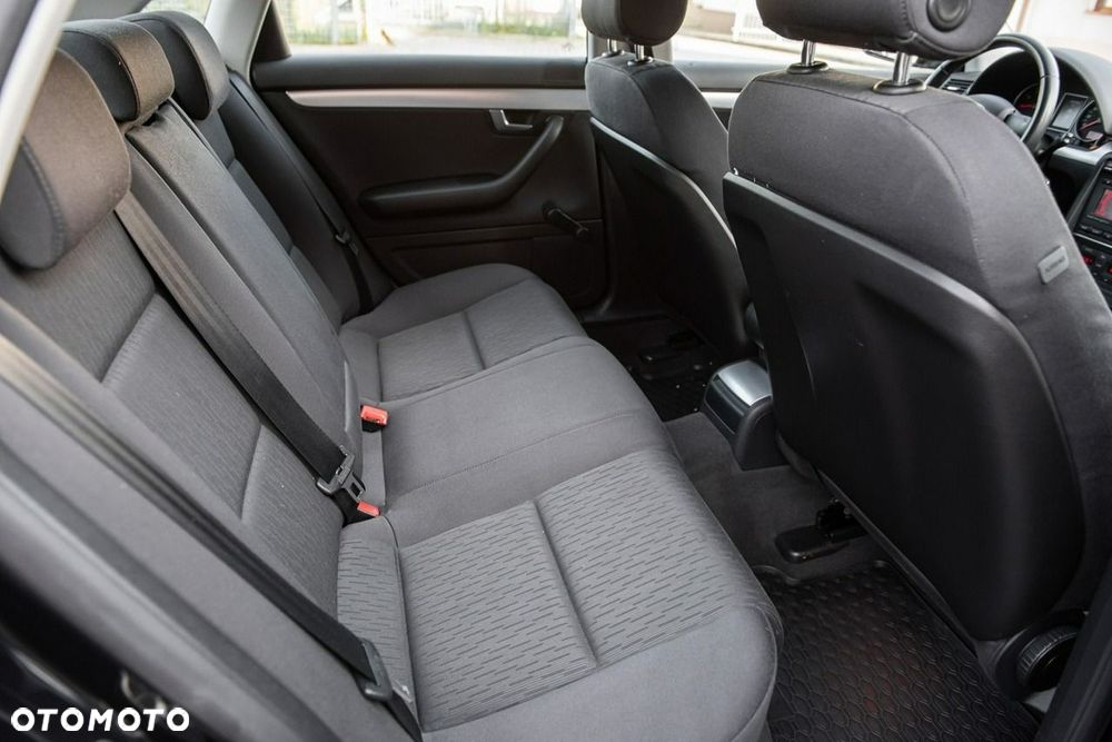 Audi A4 Limousine 1.8 T - 8