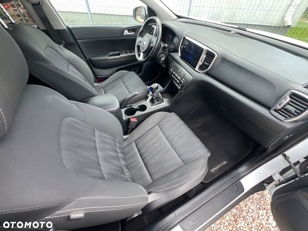 Kia Sportage 1.6 GDI 2WD DREAM-TEAM EDITION - 23