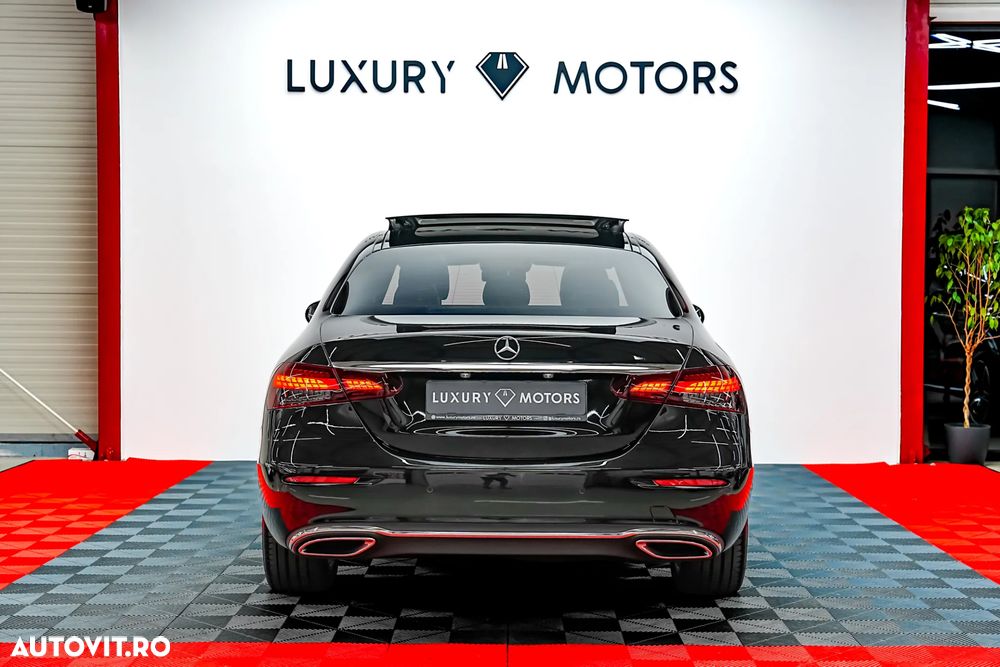 Mercedes-Benz E 300 d 4MATIC 9G-TRONIC Exclusive - 9