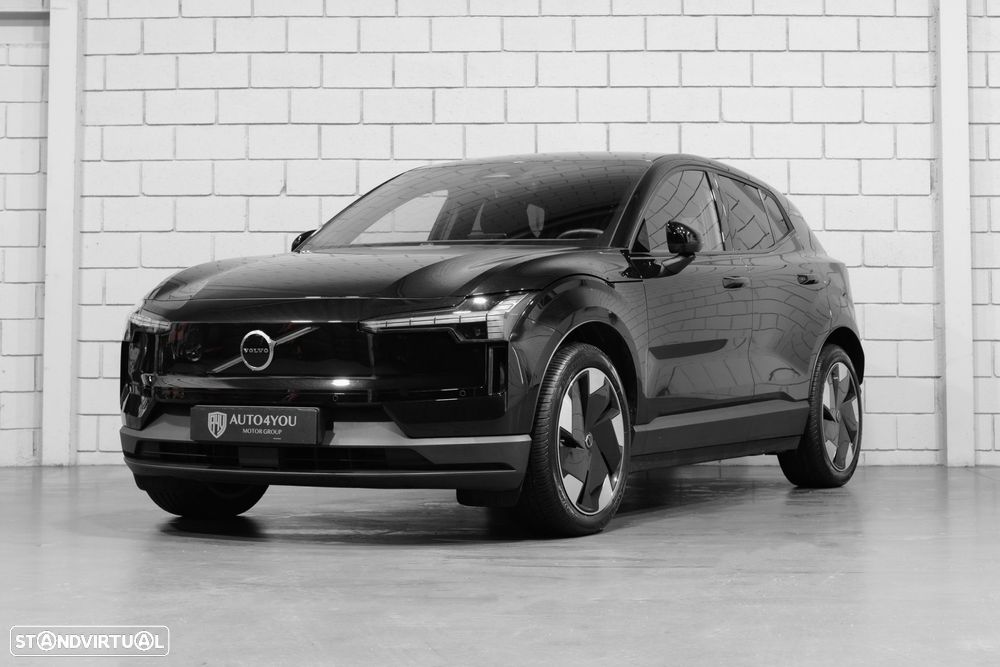 Volvo EX30 69 kWh Twin Motor Plus - 1