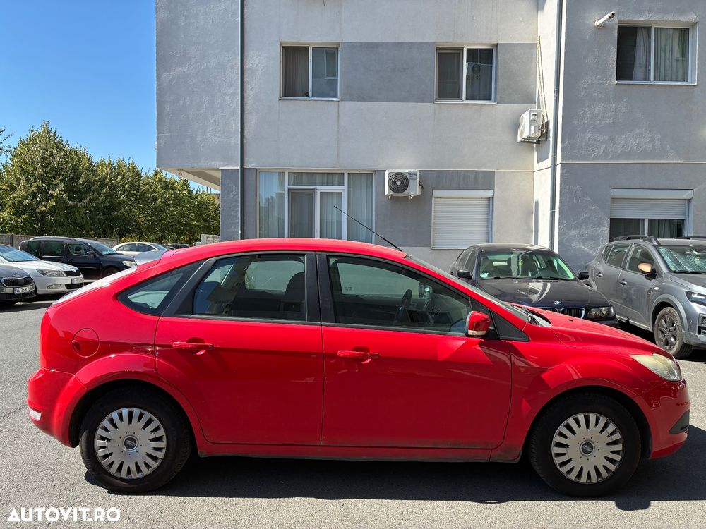 Ford Focus 2009 photo 4