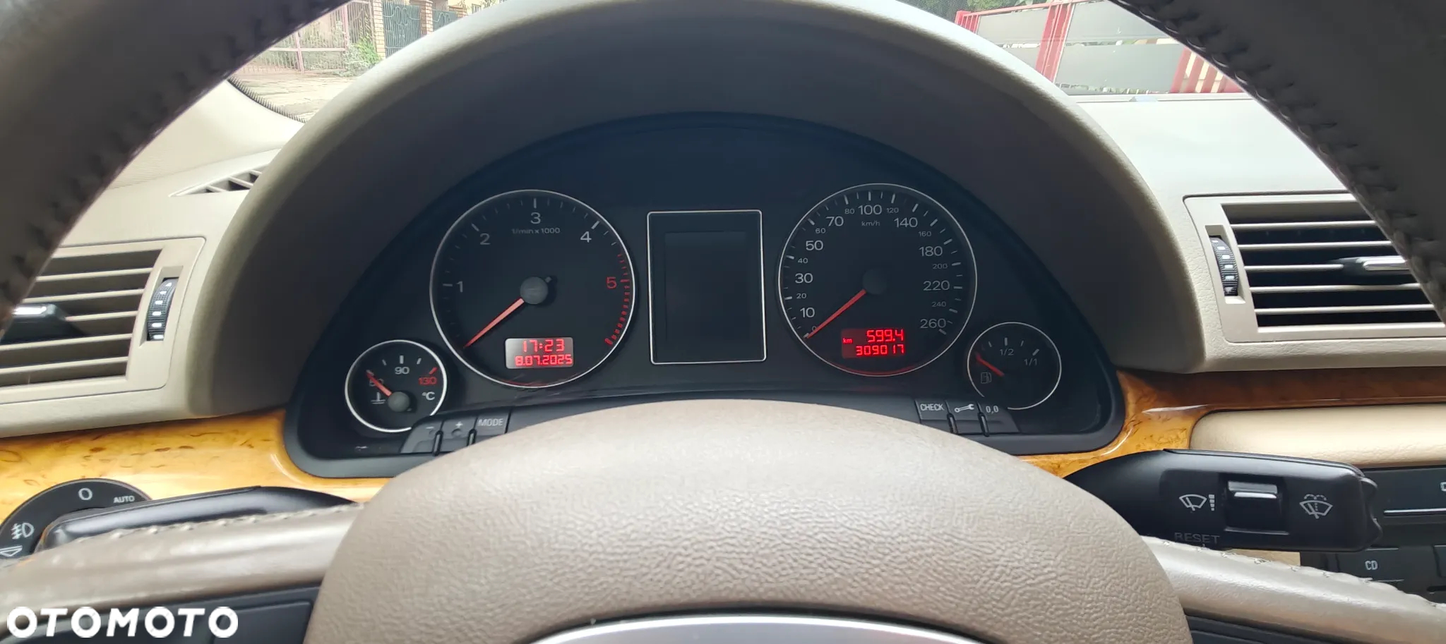 Audi A4 2.0 TDI - 6