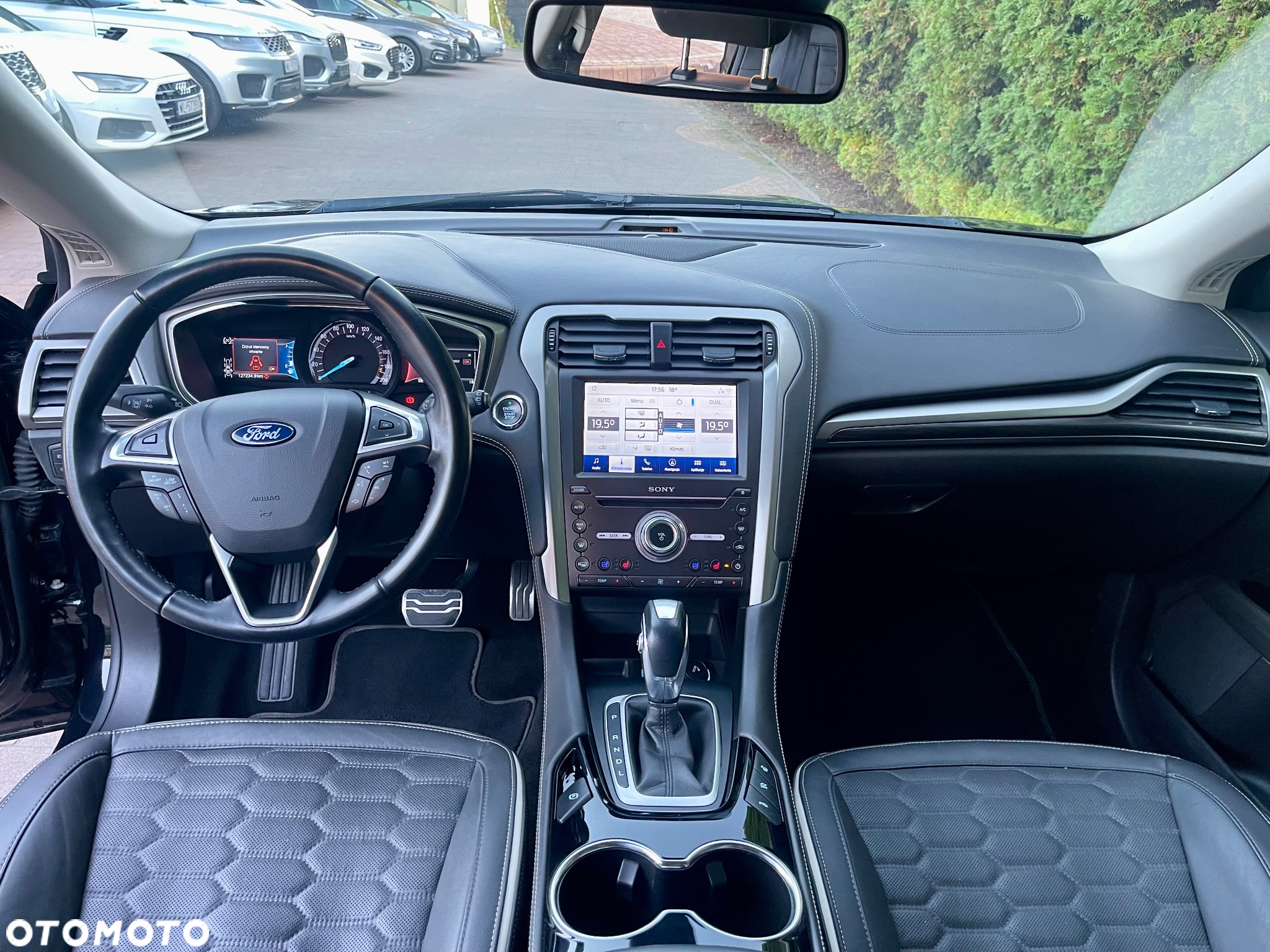 Ford Mondeo 2.0 Hybrid Vignale Plus - 11