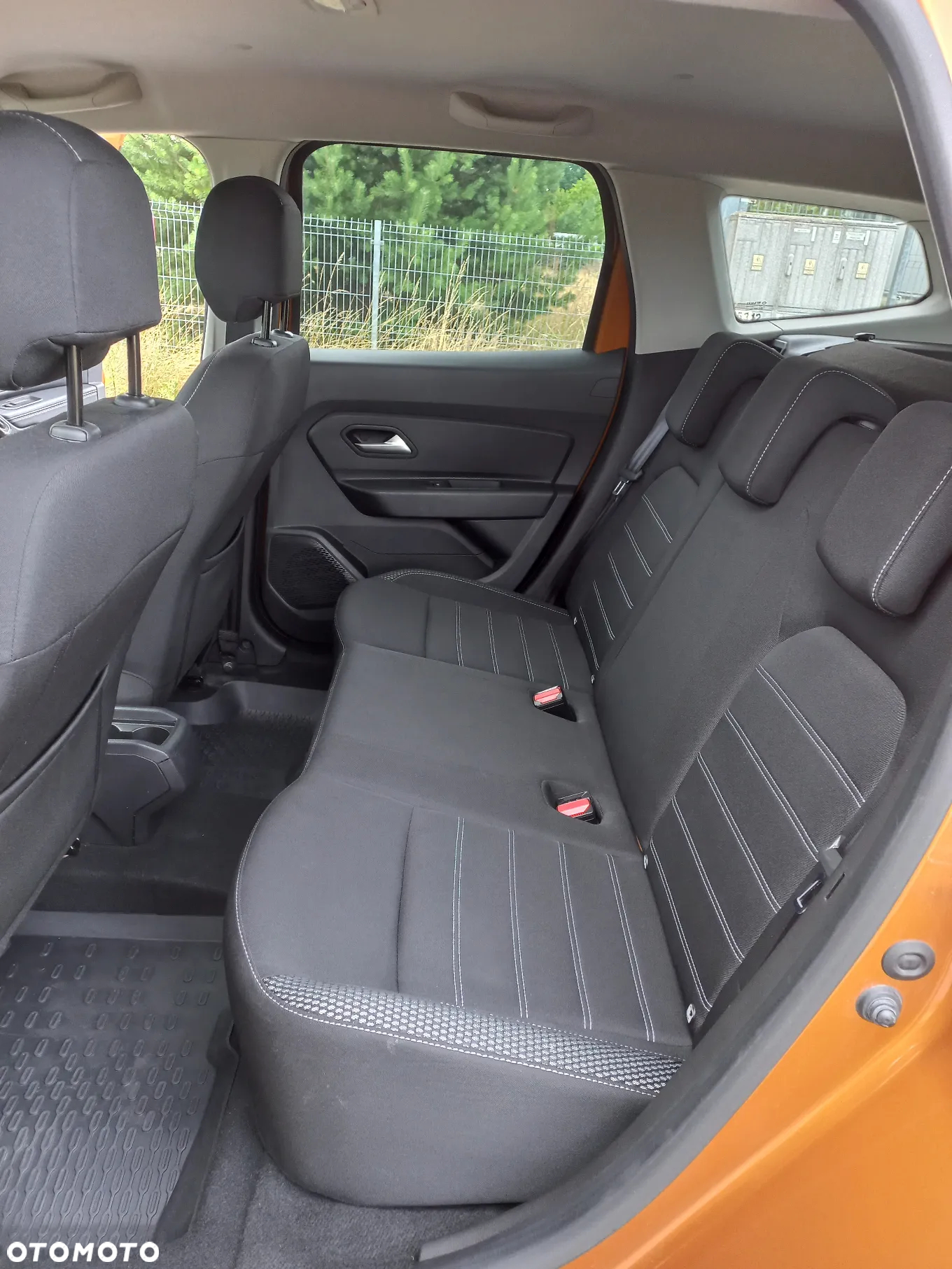 Dacia Duster 1.3 TCe Prestige+ - 16