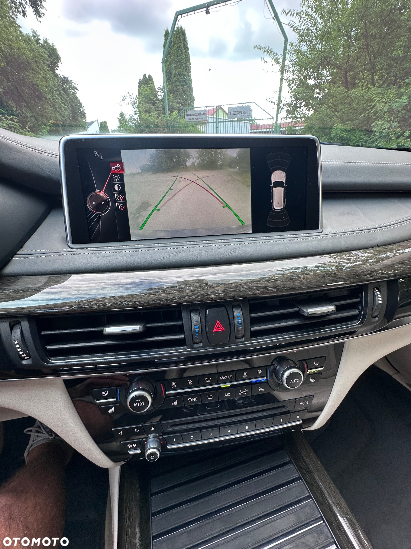 BMW X5 xDrive30d - 33