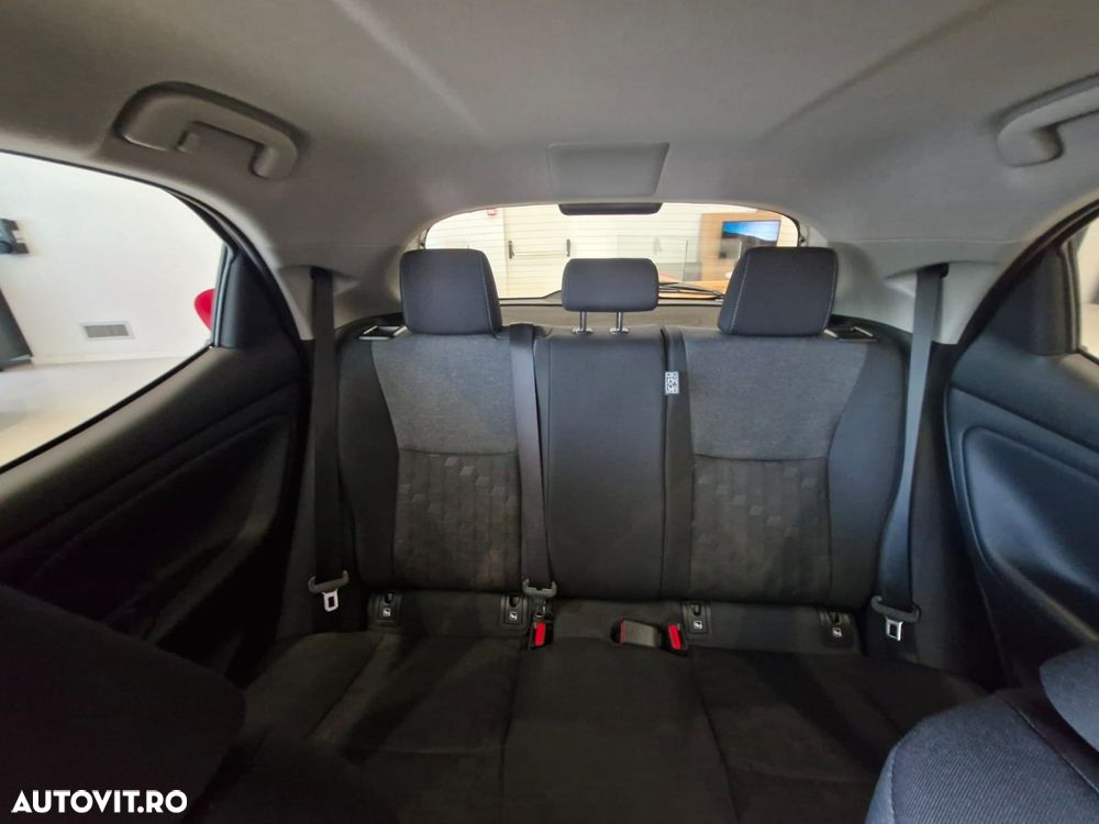 Toyota Yaris - 20