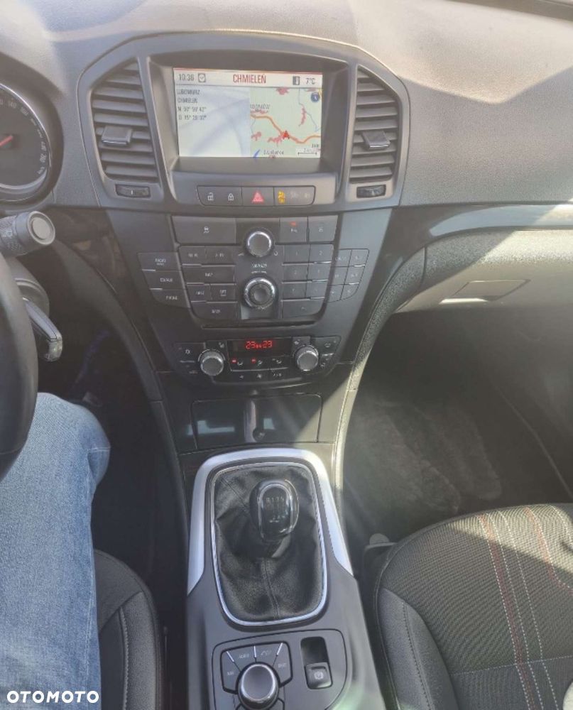 Opel Insignia - 9