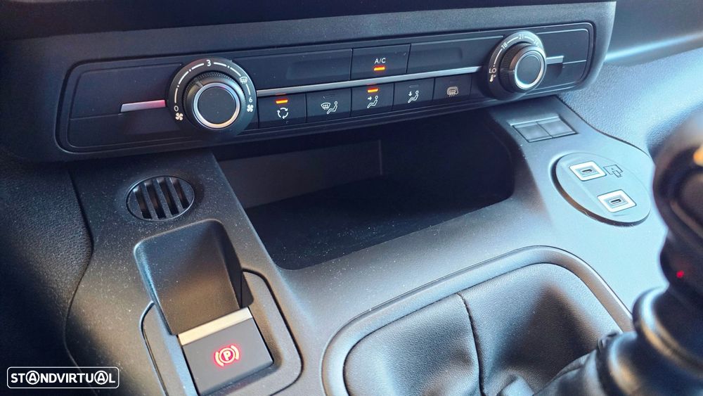 Fiat Doblo 1.5 BlueHDi Maxi - 13