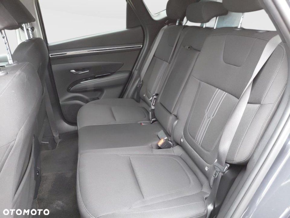 Hyundai Tucson - 13