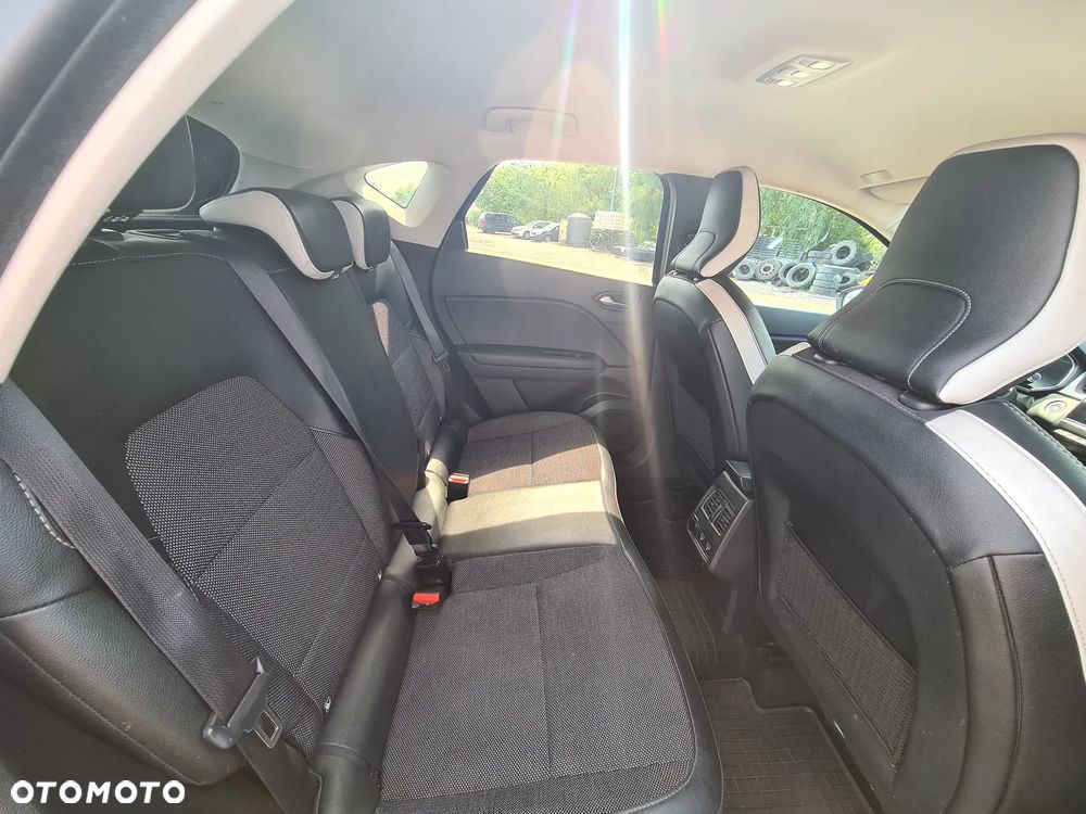 Renault Captur 1.3 TCe Intens EDC - 18