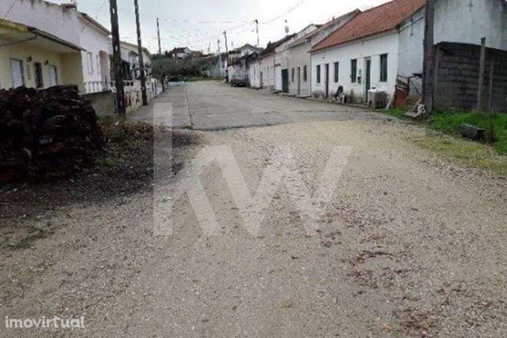 Terreno rústico - Grande imagem: 2/4