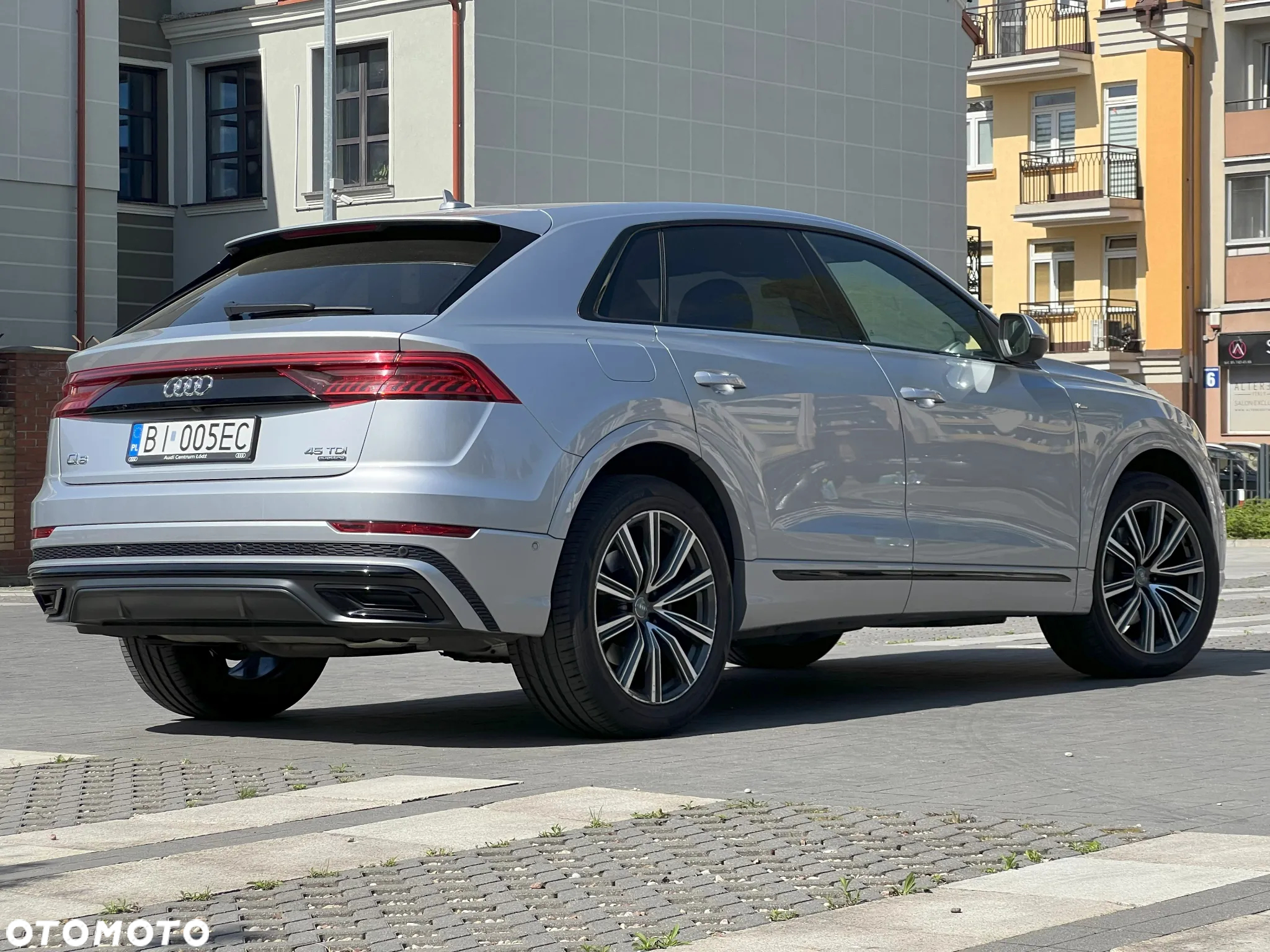 Audi Q8 - 6
