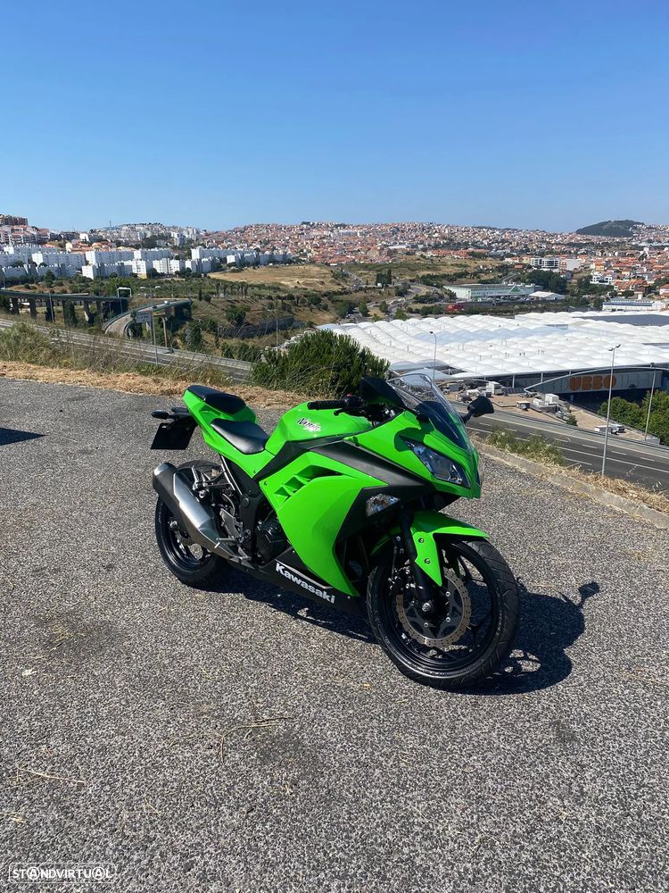Kawasaki Ninja Ninja 300 - 5